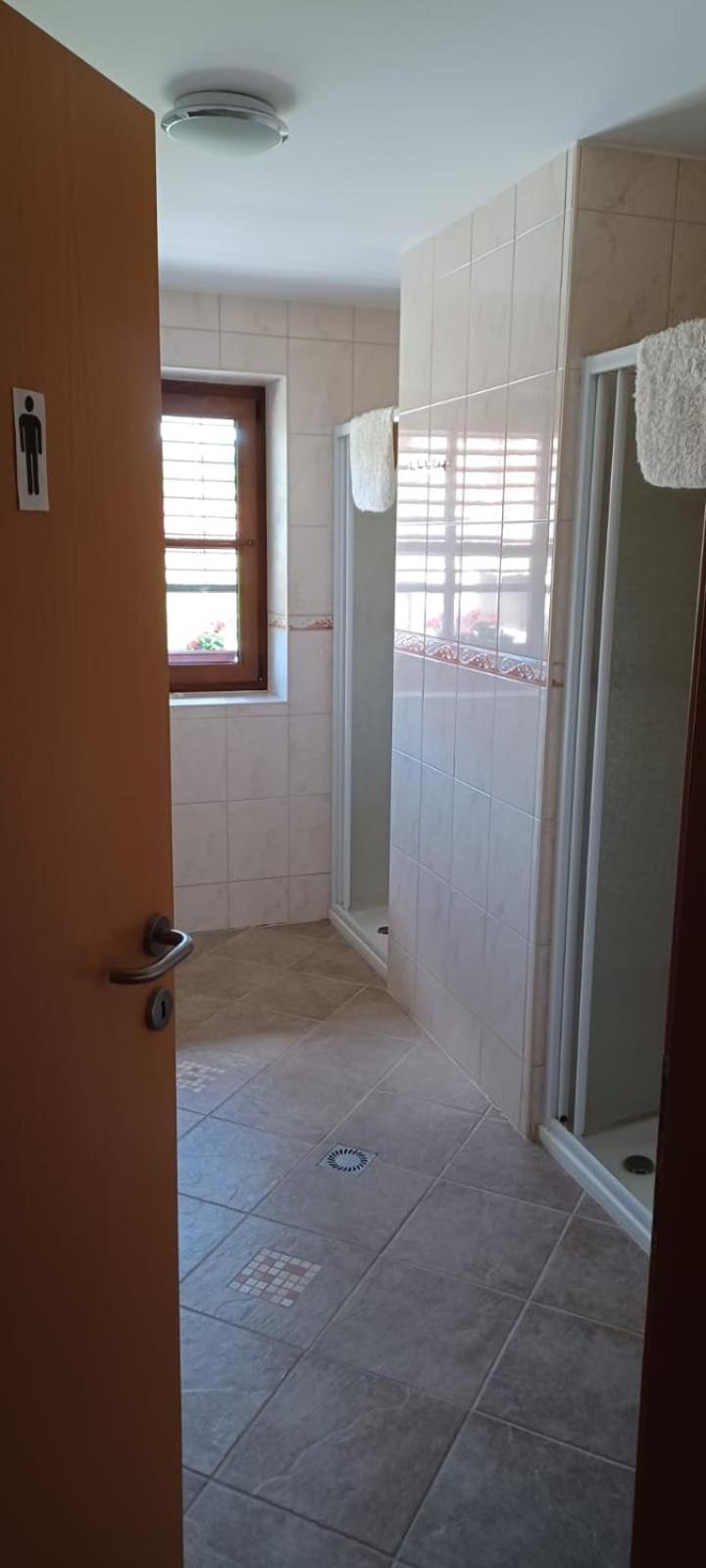 Hostel Strug Makole Kültér fotó