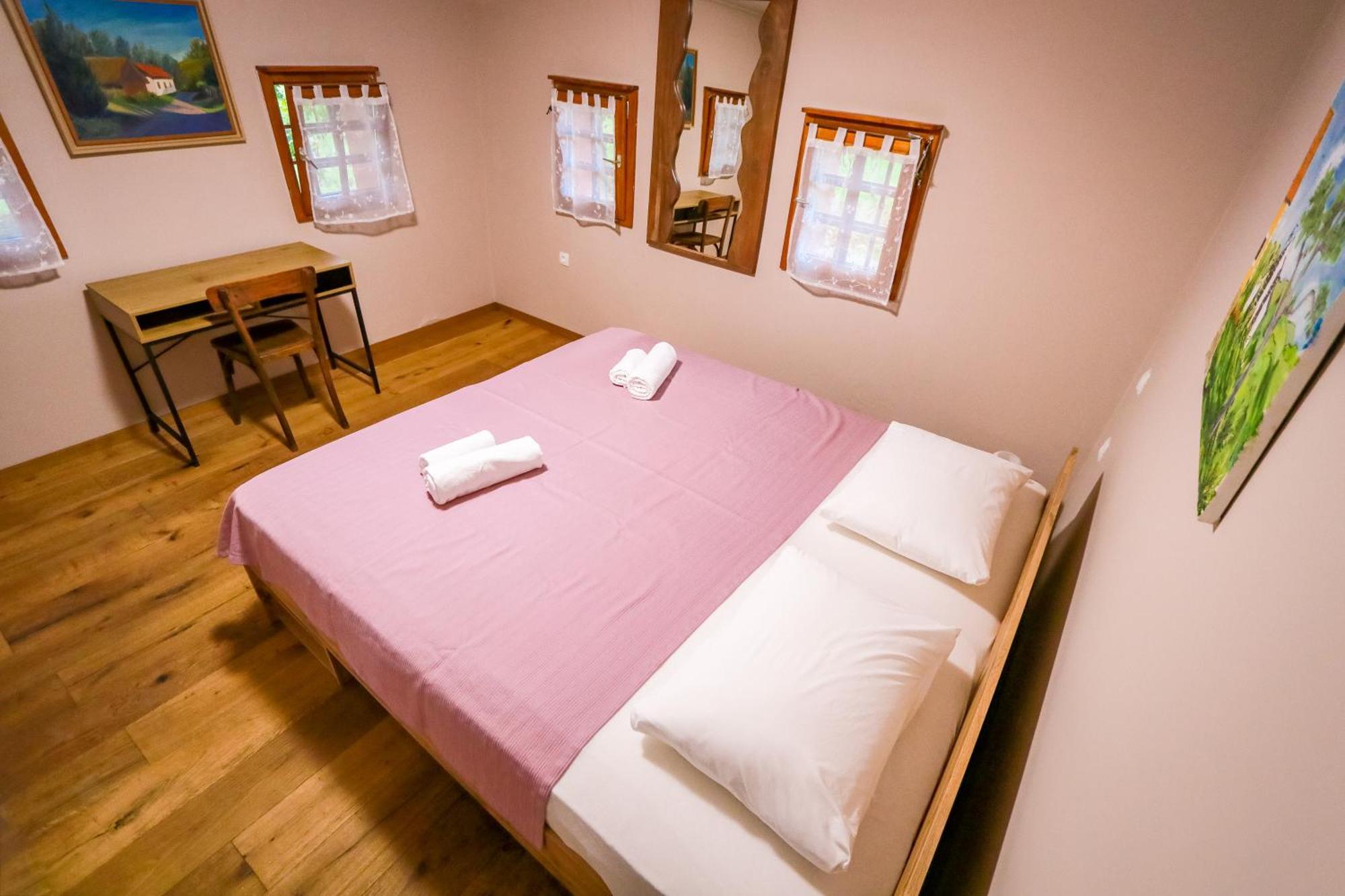 Hostel Strug Makole Kültér fotó