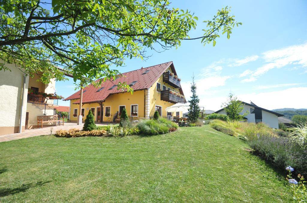 Hostel Strug Makole Kültér fotó
